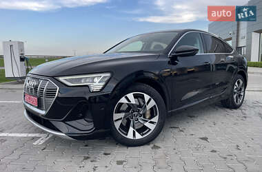 Внедорожник / Кроссовер Audi e-tron Sportback 2021 в 
