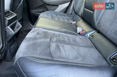 Внедорожник / Кроссовер Audi e-tron Sportback 2020 в 