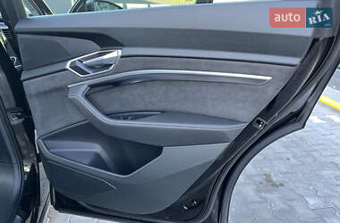 Внедорожник / Кроссовер Audi e-tron Sportback 2020 в 