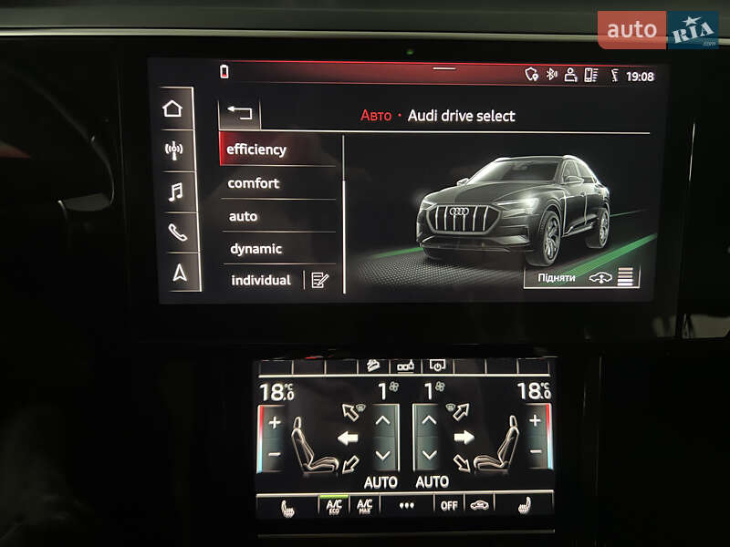 Позашляховик / Кросовер Audi e-tron Sportback 2020 в Львові фото 41 Позашляховик / Кросовер Audi e-tron Sportback 2020 в Львові