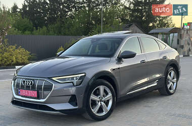Позашляховик / Кросовер Audi e-tron Sportback 2021 в Тернополі