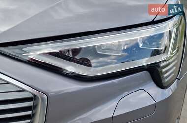 Позашляховик / Кросовер Audi e-tron Sportback 2021 в 