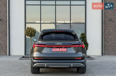Позашляховик / Кросовер Audi e-tron Sportback 2020 в 