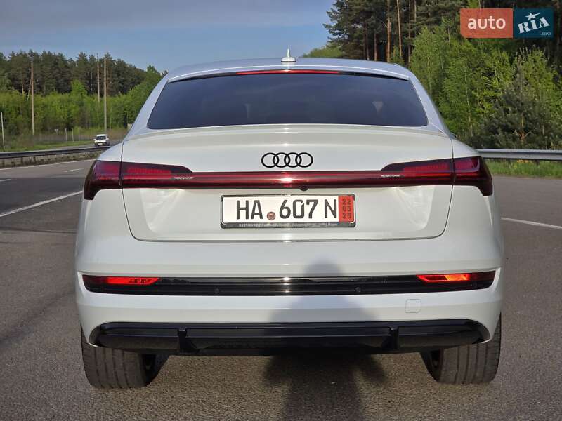 Внедорожник / Кроссовер Audi e-tron Sportback 2022 в Ковеле