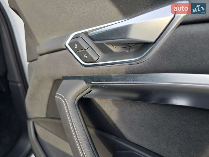 Внедорожник / Кроссовер Audi e-tron Sportback 2022 в Ковеле