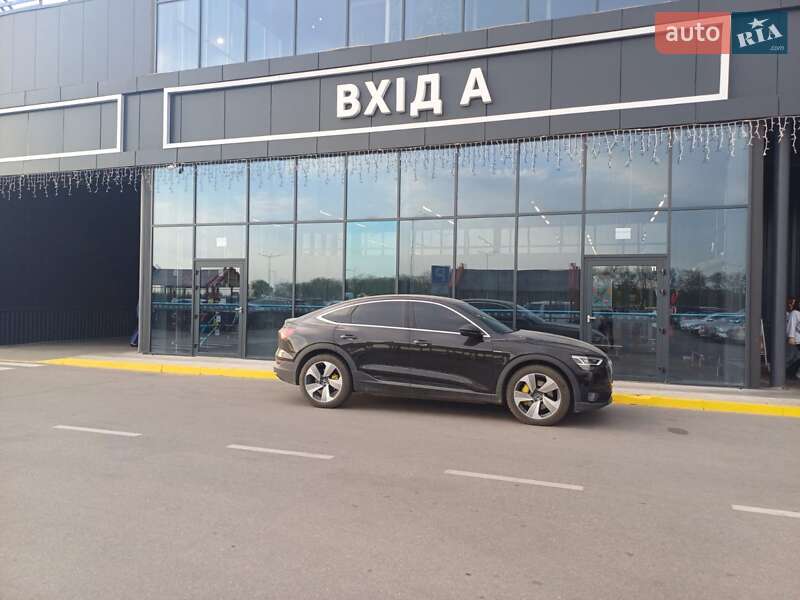 Внедорожник / Кроссовер Audi e-tron Sportback 2020 в Днепре