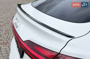 Позашляховик / Кросовер Audi e-tron Sportback 2020 в 