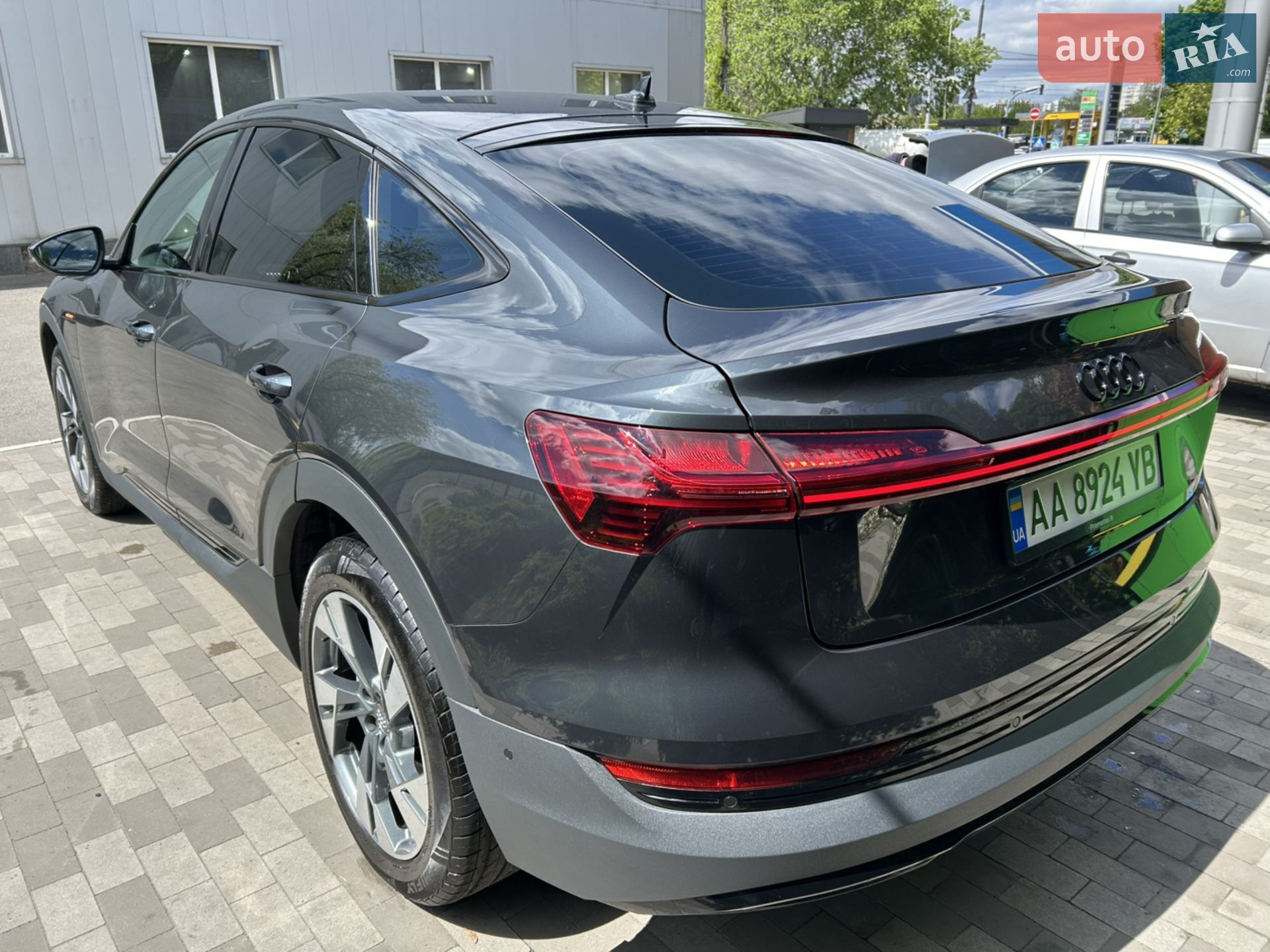 2021 Audi e-tron Sportback - мініатюра 32