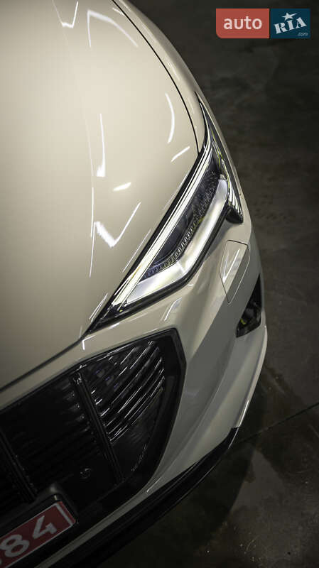 Позашляховик / Кросовер Audi e-tron Sportback 2021 в Чернівцях