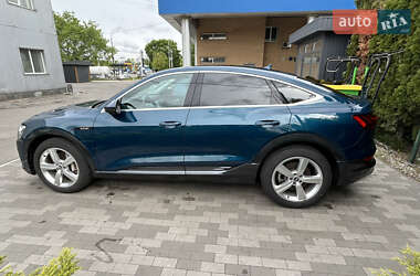 Позашляховик / Кросовер Audi e-tron Sportback 2021 в Києві