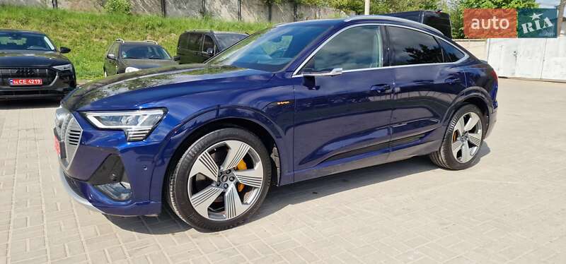 Внедорожник / Кроссовер Audi e-tron Sportback 2022 в Тернополе