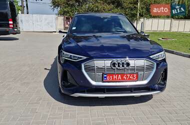 Внедорожник / Кроссовер Audi e-tron Sportback 2022 в 