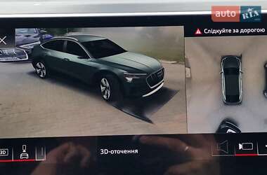 Внедорожник / Кроссовер Audi e-tron Sportback 2022 в 