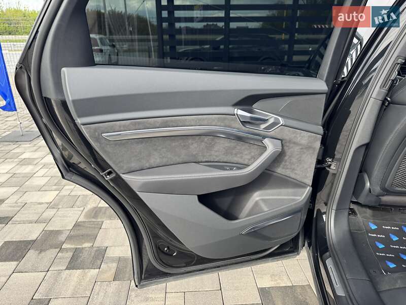 Внедорожник / Кроссовер Audi e-tron Sportback 2020 в Ровно