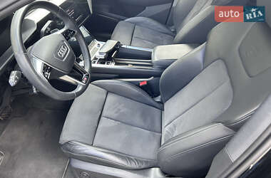 Внедорожник / Кроссовер Audi e-tron Sportback 2022 в 