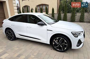Внедорожник / Кроссовер Audi e-tron Sportback 2021 в 