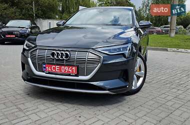 Внедорожник / Кроссовер Audi e-tron Sportback 2021 в 