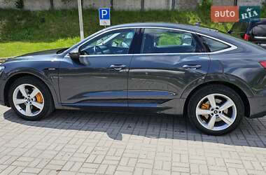 Внедорожник / Кроссовер Audi e-tron Sportback 2021 в 
