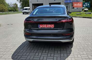 Внедорожник / Кроссовер Audi e-tron Sportback 2021 в 