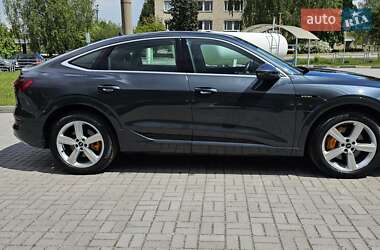 Внедорожник / Кроссовер Audi e-tron Sportback 2021 в 