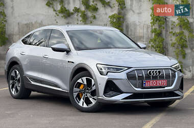 Позашляховик / Кросовер Audi e-tron Sportback 2021 в Рівному