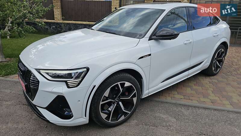 Audi e-tron Sportback 2021