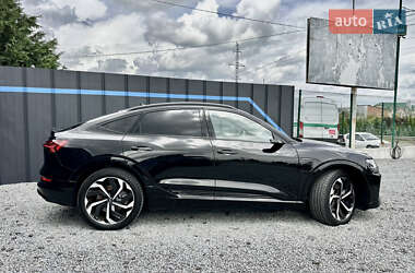 Позашляховик / Кросовер Audi e-tron Sportback 2021 в 