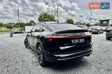 Позашляховик / Кросовер Audi e-tron Sportback 2021 в 