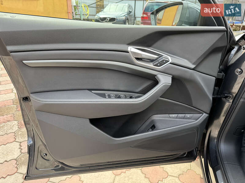 Внедорожник / Кроссовер Audi e-tron Sportback 2020 в Ровно