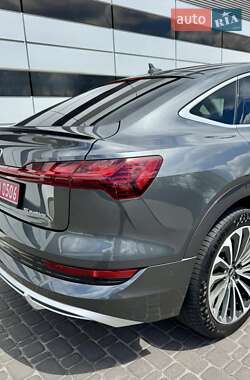 Внедорожник / Кроссовер Audi e-tron Sportback 2021 в 
