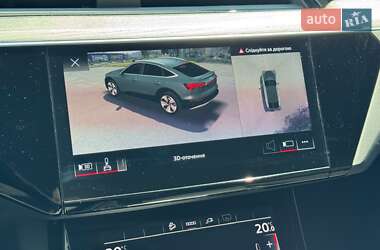 Позашляховик / Кросовер Audi e-tron Sportback 2023 в 