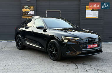 Позашляховик / Кросовер Audi e-tron Sportback 2022 в 
