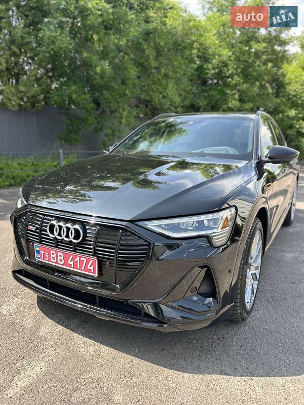 Audi e-tron Sportback 2021