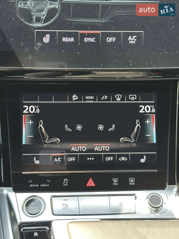 Позашляховик / Кросовер Audi e-tron Sportback 2021 в Чернівцях