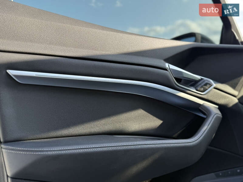 Внедорожник / Кроссовер Audi e-tron Sportback 2021 в Тернополе