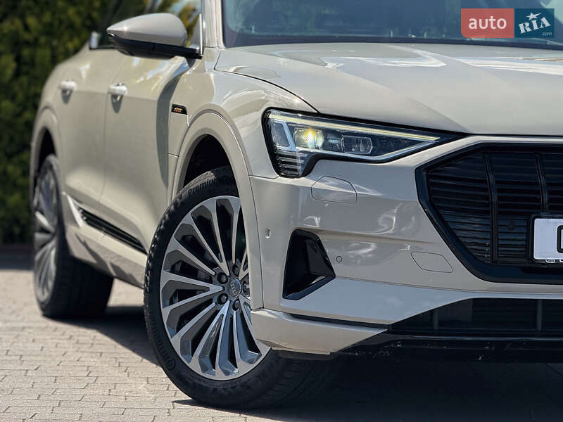 Внедорожник / Кроссовер Audi e-tron Sportback 2020 в Стрые