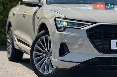 Внедорожник / Кроссовер Audi e-tron Sportback 2020 в 