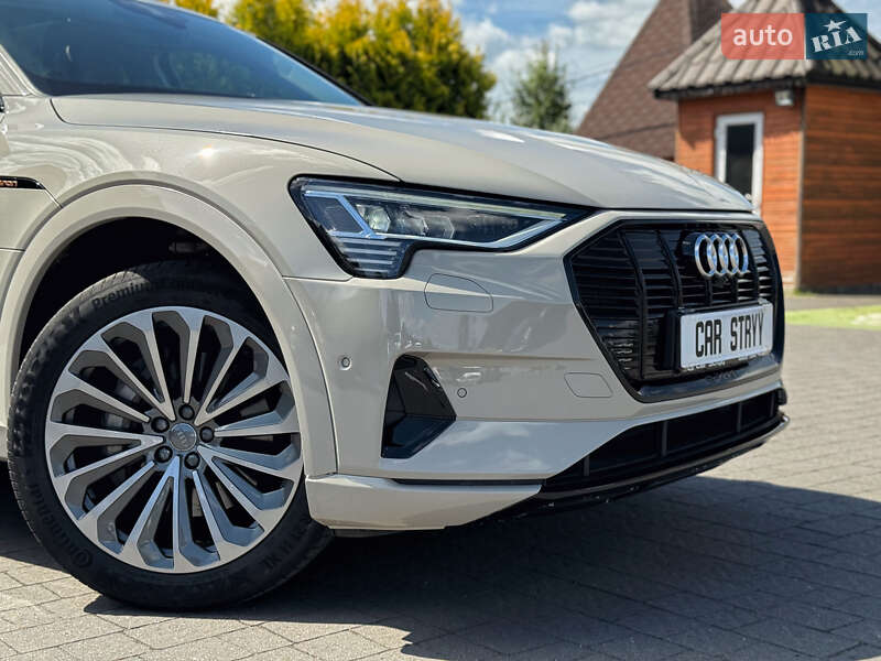 Внедорожник / Кроссовер Audi e-tron Sportback 2020 в Стрые