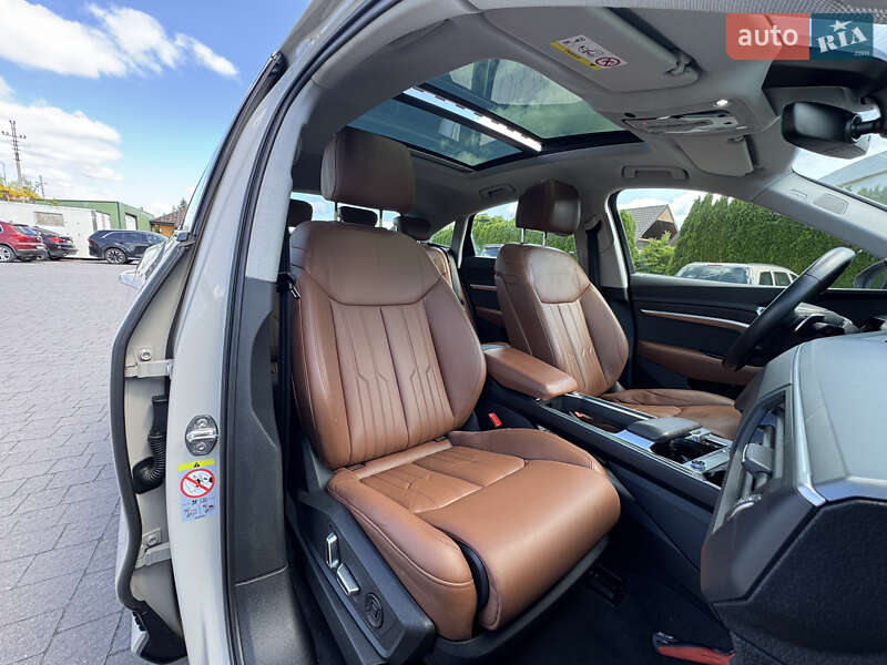 Внедорожник / Кроссовер Audi e-tron Sportback 2020 в Стрые
