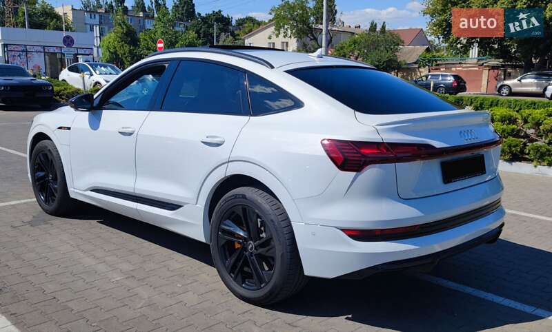 Внедорожник / Кроссовер Audi e-tron Sportback 2020 в Одессе