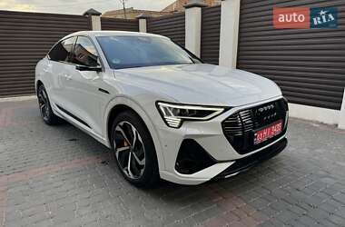 Позашляховик / Кросовер Audi e-tron Sportback 2022 в Луцьку