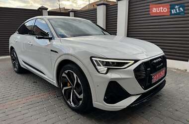 Внедорожник / Кроссовер Audi e-tron Sportback 2022 в 