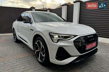 Внедорожник / Кроссовер Audi e-tron Sportback 2022 в 