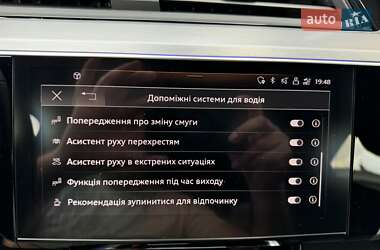 Внедорожник / Кроссовер Audi e-tron Sportback 2022 в 