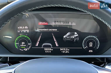 Внедорожник / Кроссовер Audi e-tron Sportback 2020 в 
