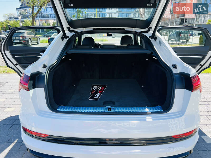 Внедорожник / Кроссовер Audi e-tron Sportback 2020 в Ужгороде