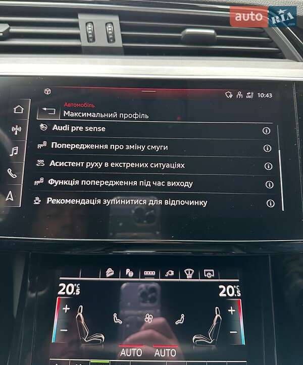 Позашляховик / Кросовер Audi e-tron Sportback 2020 в Києві