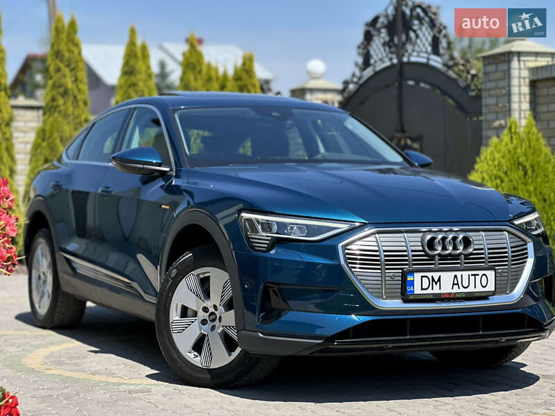 Позашляховик / Кросовер Audi e-tron Sportback 2021 в Тернополі