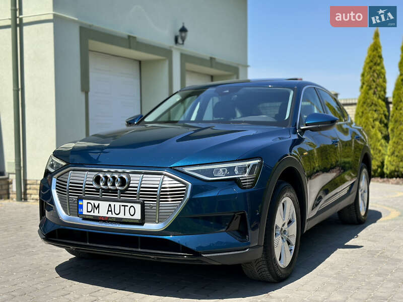 Позашляховик / Кросовер Audi e-tron Sportback 2021 в Тернополі