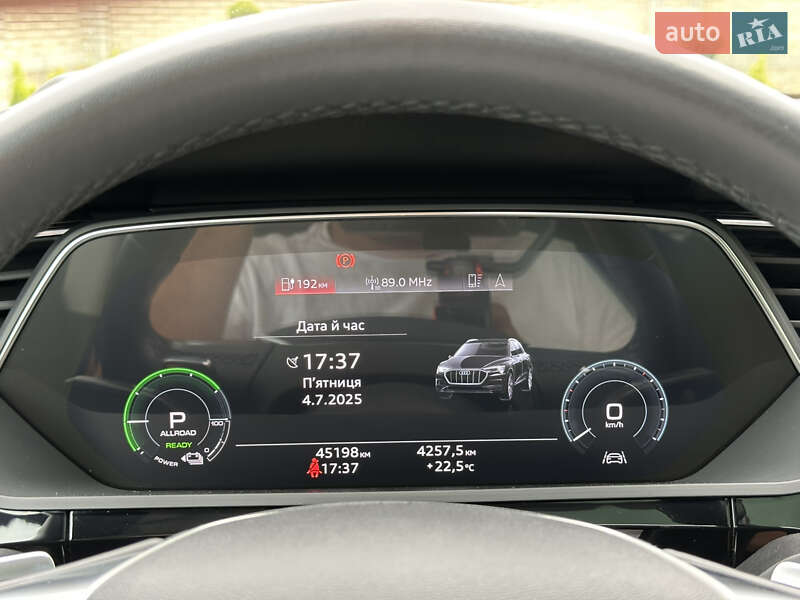 Позашляховик / Кросовер Audi e-tron Sportback 2021 в Тернополі